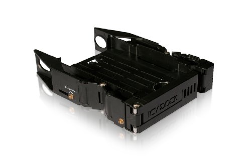 fA 2.5 to 3.5 SSD  SATA / IDE Hard DriveuPbg (MB990-SP-B) CREMAX